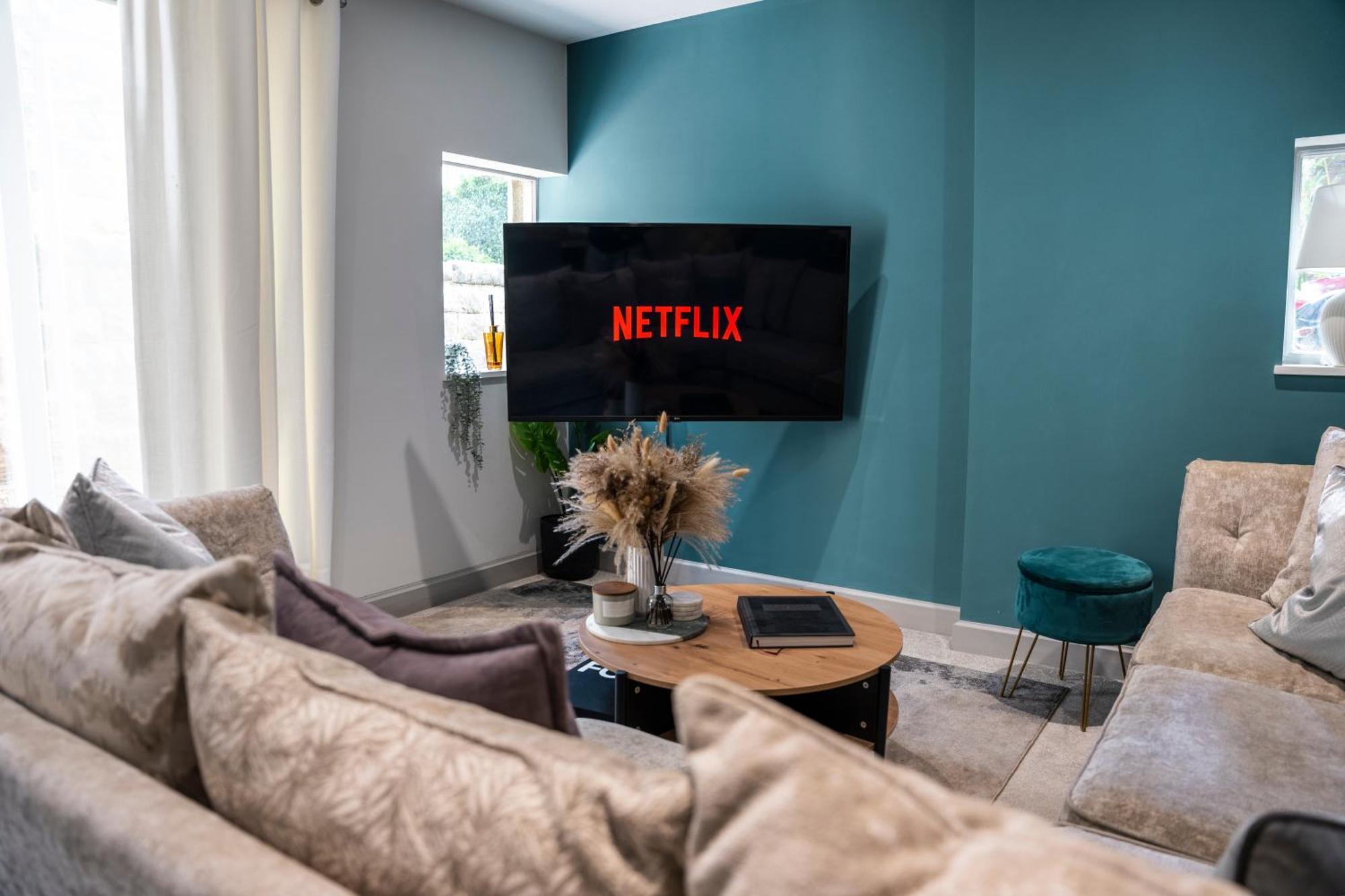 Spring Mount Huge Luxury Full Apartment- Harrogate Centre-Two Extremely Comfy Kingsize Bedrooms-Fully Equipped Modern Kitchen-Cosy Living Room With Huge Tv Buitenkant foto